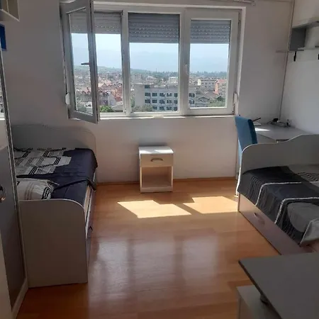 Central Square Apartment Kumanovo Exterior foto