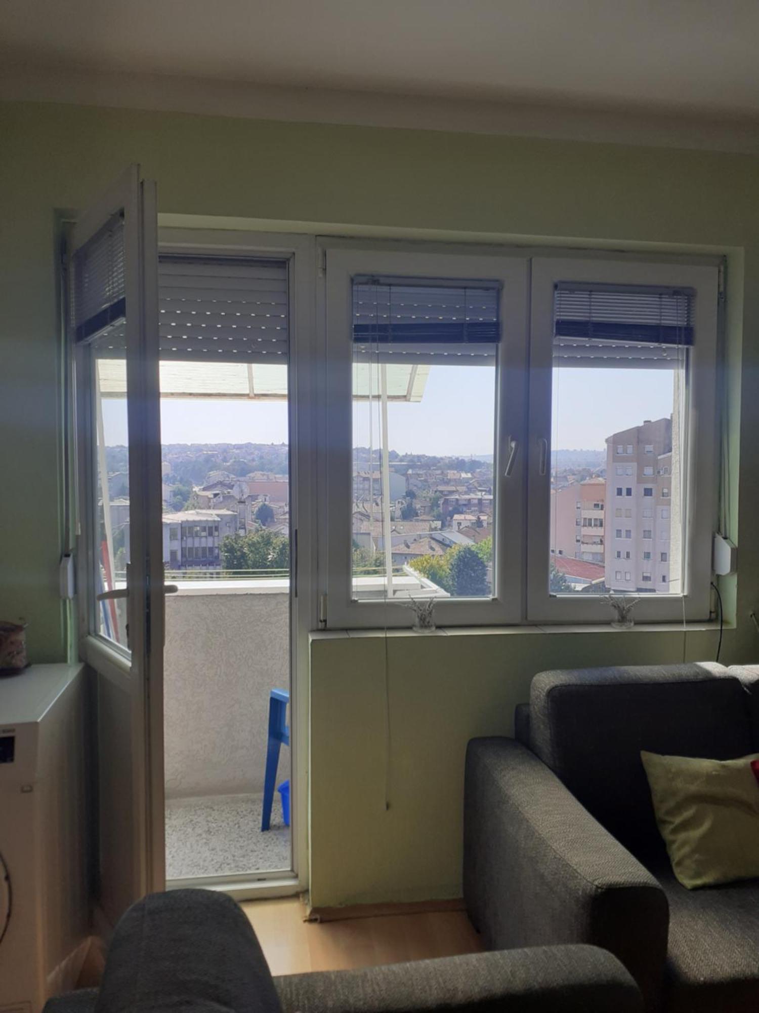 Apartment Square *